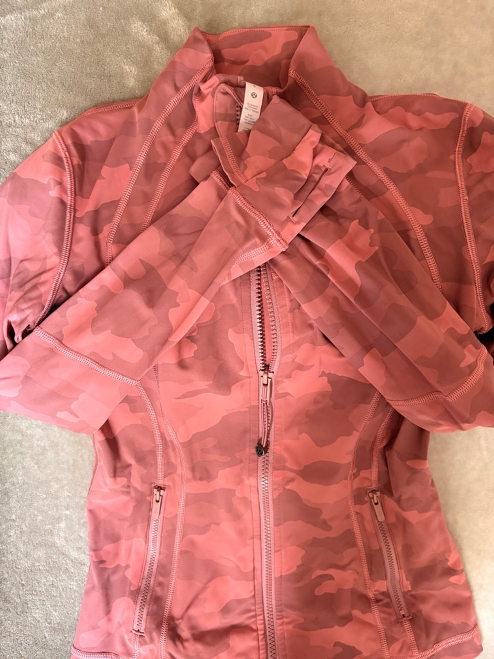 Lululemon Define Jacket - Picture 2 of 4